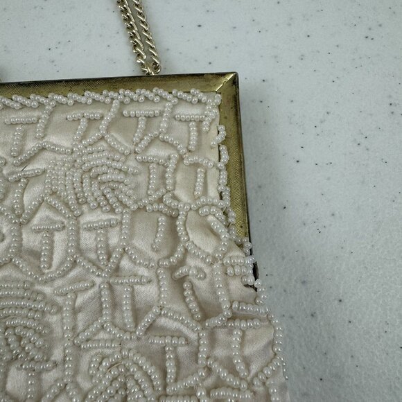 Vtg Mister Ernest Handbag Purse Clutch White Beaded Gold Clasp Gold Chain Prom - Picture 5 of 16